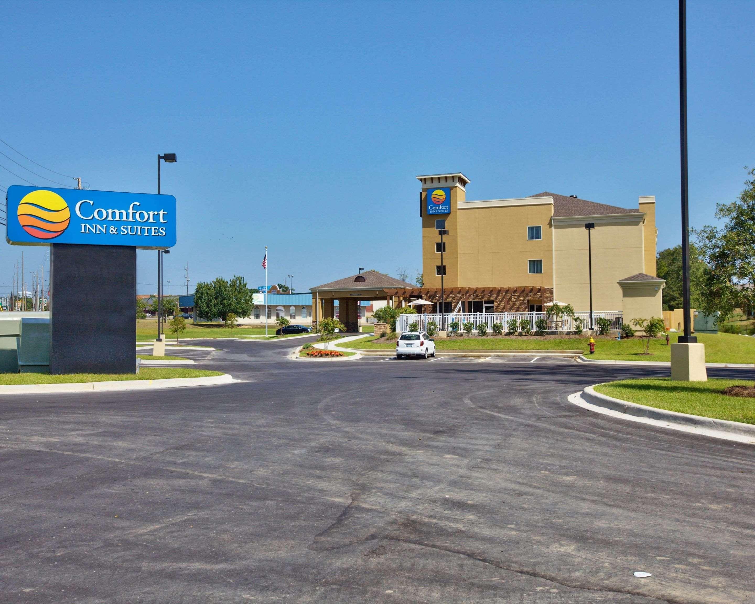 Comfort Inn & Suites Dothan East מראה חיצוני תמונה