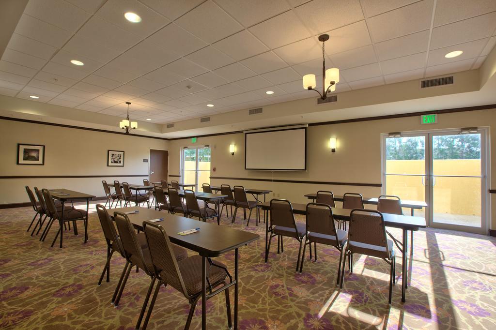 Comfort Inn & Suites Dothan East מראה חיצוני תמונה