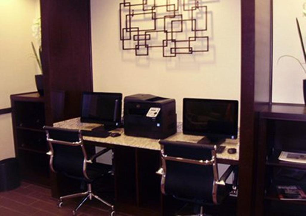 Comfort Inn & Suites Dothan East מראה חיצוני תמונה