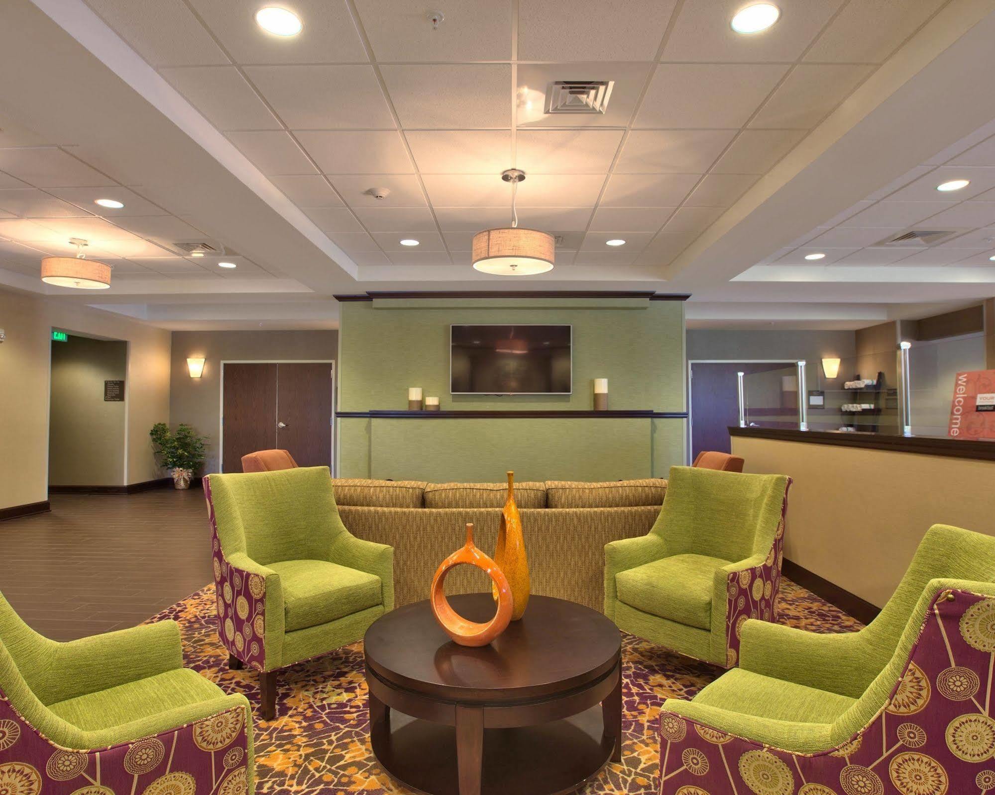 Comfort Inn & Suites Dothan East מראה חיצוני תמונה
